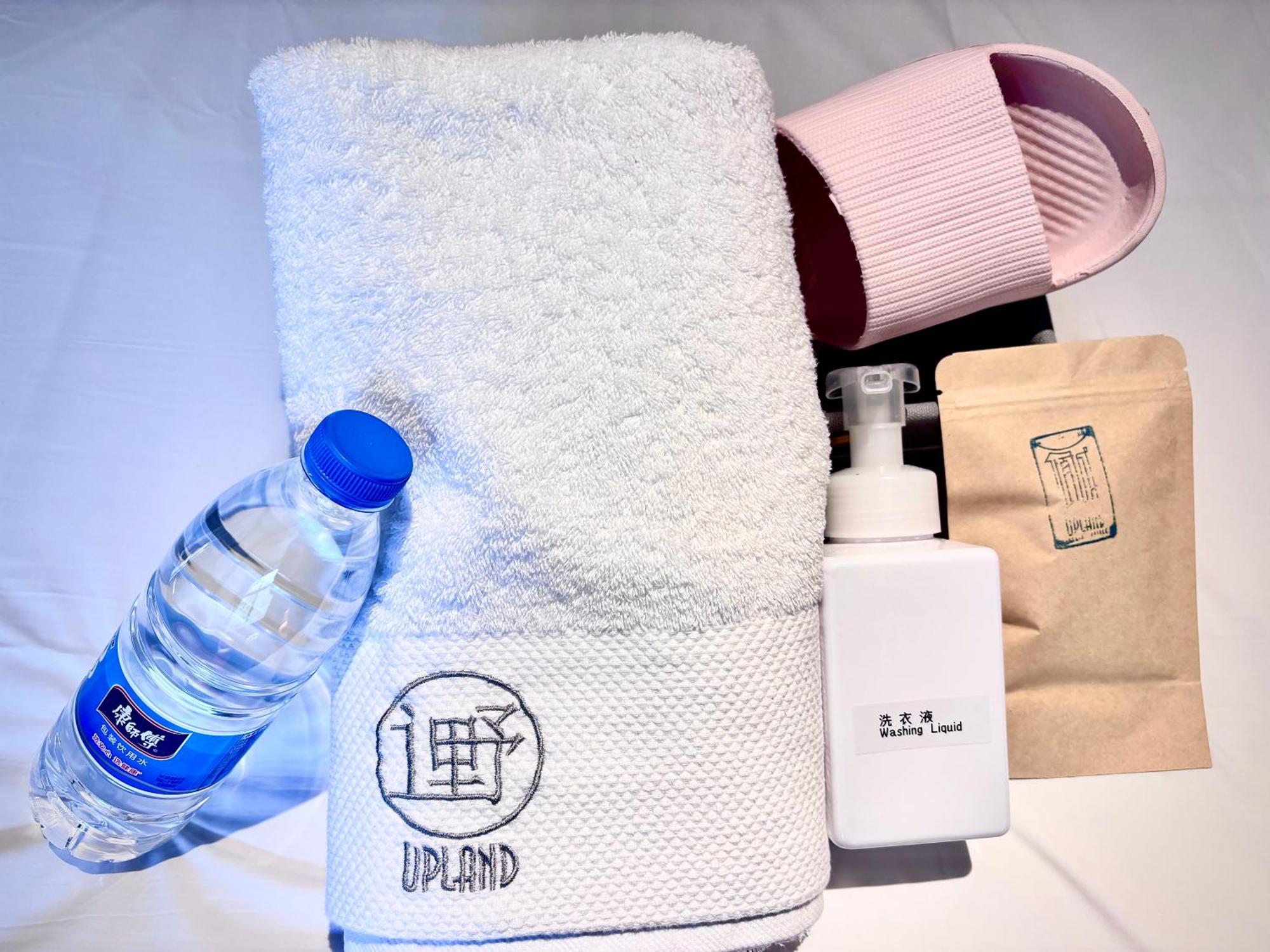Kunming Upland International Youth Hostel Near The City Center ,2 Mins Walk To The Subway, 2 Mins Walk To The Green Lake, Close To Yuan Tong Temple, Old Street, Yunnan University, Convenient Payment And Visa Cards Are Accepted Exterior photo